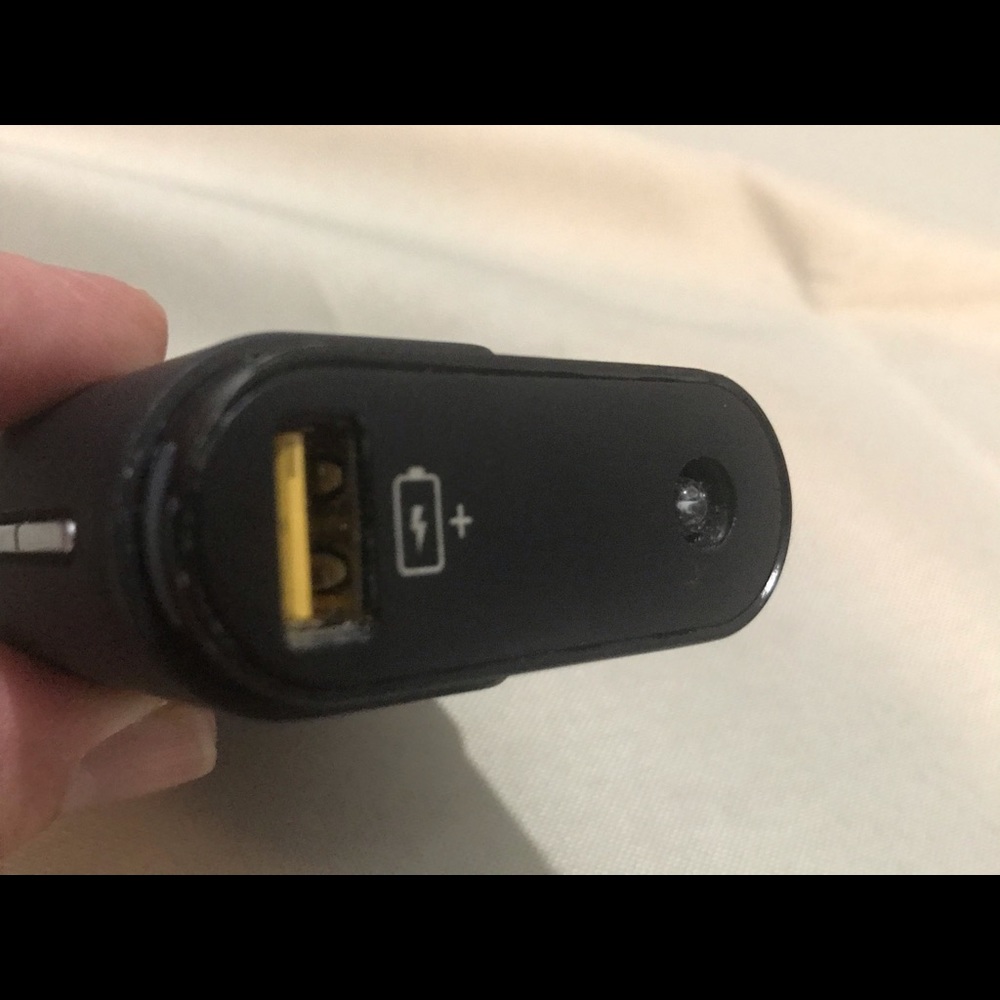 Portable battery pack - Picture 3 of 3